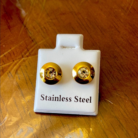 Gold Stainless Steel Stud Earrings small - Picture 1 of 2